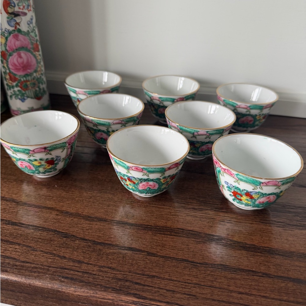 Antique Rose Medallion / Rose Canton Teacups - Picture 2 of 3